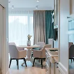 Апартаменты Apartview Porto By Rent Like Леба