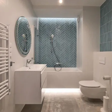 아파트 Apartview Porto By Rent Like *
